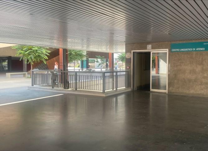 The entrance to the Politecnico di Bari Language Centre